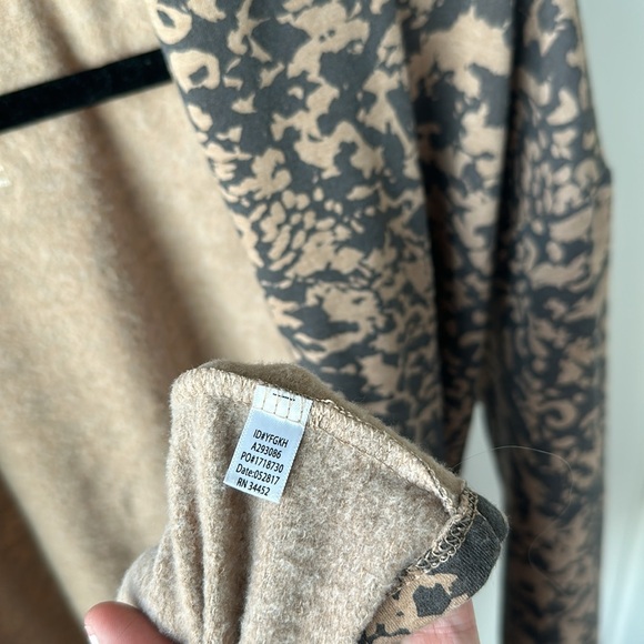 Cuddl Duds Comfortwear Cardigan - Picture 5 of 6